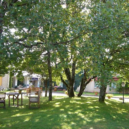 Hotel Causse Comtal Rodez, The Originals Relais Gages-le-Haut Esterno foto