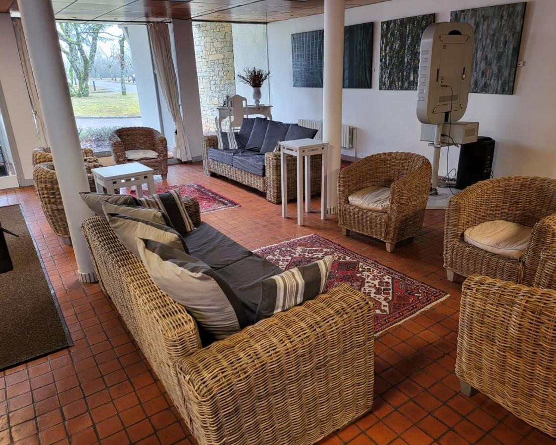 Hotel Causse Comtal Rodez, The Originals Relais Gages-le-Haut Esterno foto