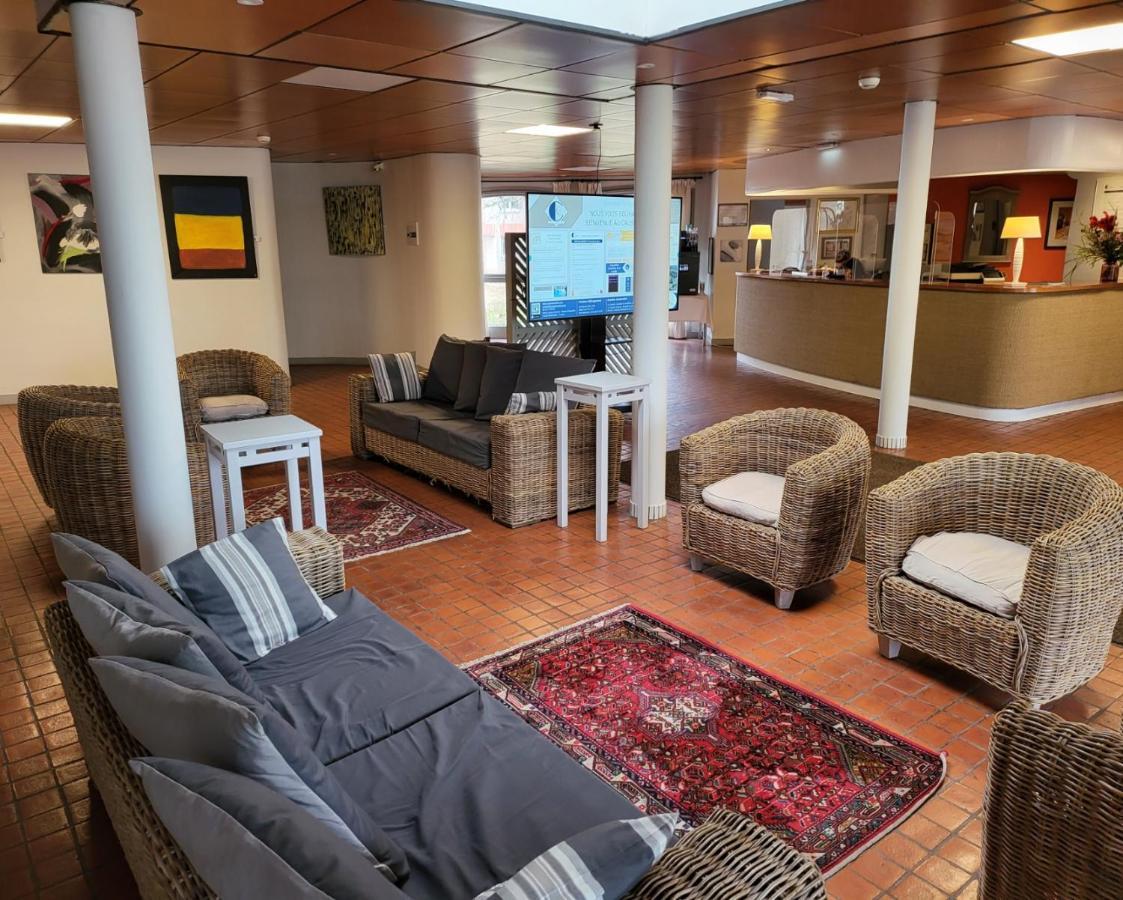 Hotel Causse Comtal Rodez, The Originals Relais Gages-le-Haut Esterno foto