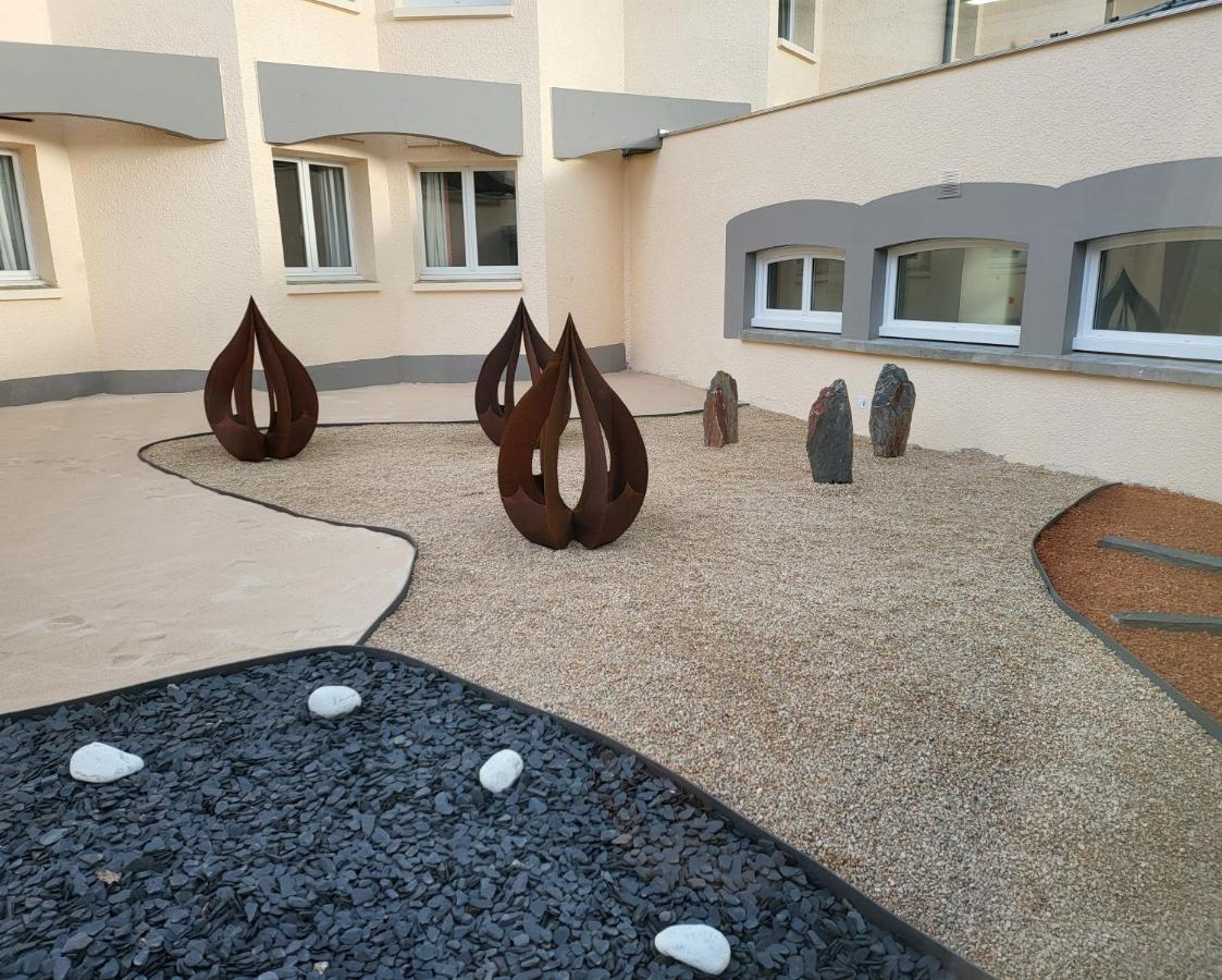 Hotel Causse Comtal Rodez, The Originals Relais Gages-le-Haut Esterno foto
