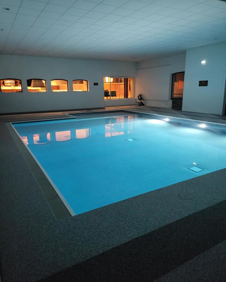 Hotel Causse Comtal Rodez, The Originals Relais Gages-le-Haut Esterno foto