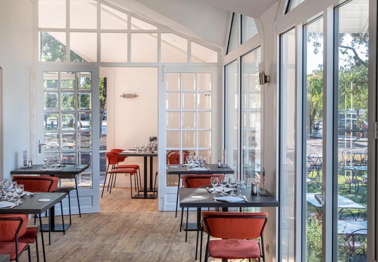 Hotel Causse Comtal Rodez, The Originals Relais Gages-le-Haut Esterno foto